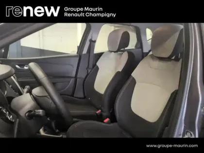 Photo 38 Renault Captur  1.3 TCe 130ch FAP Sunset