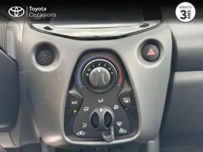 Photo 13 Toyota Aygo  1.0 VVT-i 72ch x-play 5p MY21