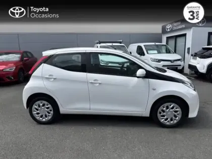Photo 8 Toyota Aygo  1.0 VVT-i 72ch x-play 5p MY21