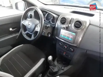 Photo 14 Dacia Sandero  1.5 Blue dCi 95ch Stepway GPS Attelage