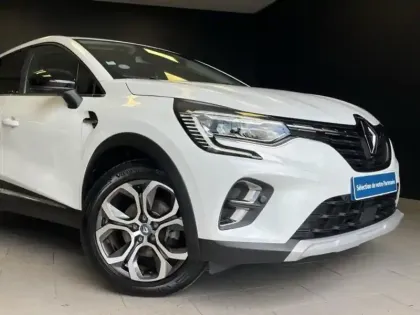 Photo 5 Renault Captur  1.6 E-Tech Plug-in 160ch Intens