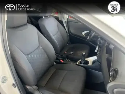 Photo 5 Toyota Yaris  120 VVT-i Dynamic Business 5p MC24