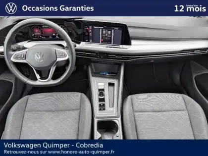 Photo 10 Volkswagen Golf  1.0 eTSI OPF 110ch Life Plus DSG7