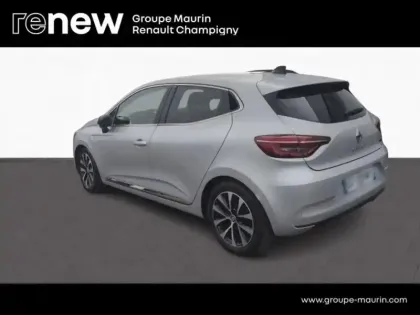 Photo 6 Renault Clio  1.6 E-Tech 145ch full hybrid Techno