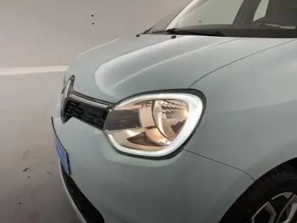 Photo 32 Renault Twingo  III SCe 65