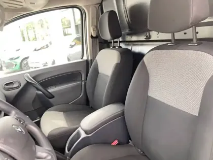 Photo 42 Renault Kangoo Van KANGOO EXPRESS GRAND VOLUME BLUE DCI 115