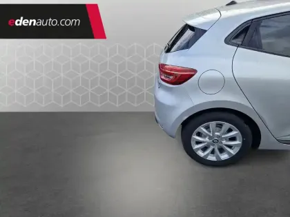 Photo 1 Renault Clio  E-Tech hybride 145