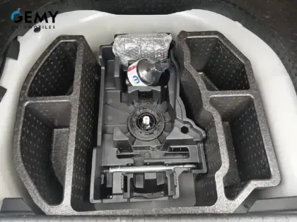 Photo 21 Peugeot 208  PURETECH 75 S&S BVM5