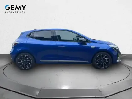 Photo 3 Renault Clio  E-Tech full hybrid 145
