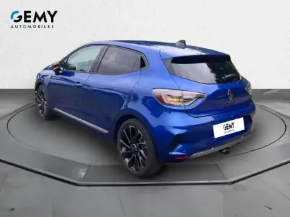 Photo 6 Renault Clio  E-Tech full hybrid 145