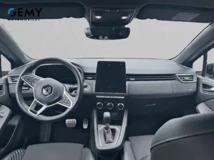 Photo 7 Renault Clio  E-Tech full hybrid 145