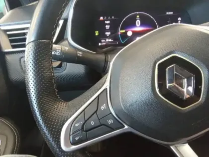 Photo 24 Renault Clio  E-Tech hybride 145