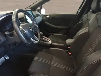 Photo 8 Renault Clio  E-Tech hybride 145