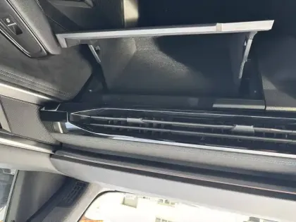 Photo 15 Renault Espace  E-Tech full hybrid 200 GSR2