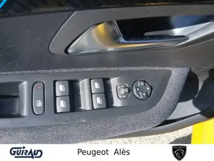 Photo 12 Peugeot 208  BlueHDi 100 S&S BVM6