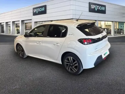 Photo 16 Peugeot 208  PureTech 75 S&S BVM5