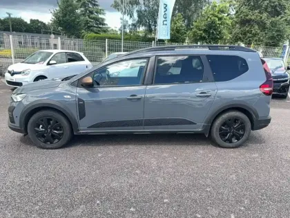 Photo 20 Dacia Jogger  Hybrid 140 7 places GSR2