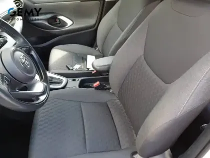 Photo 8 Toyota Yaris  Hybride 116h