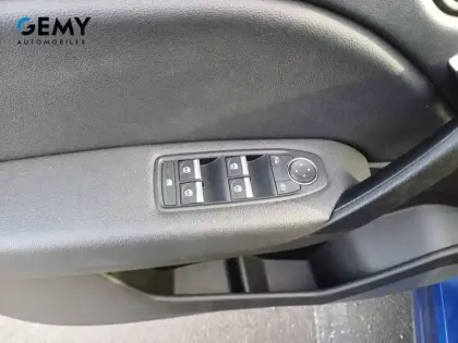 Photo 13 Renault Captur  mild hybrid 160 EDC