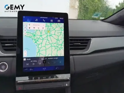 Photo 12 Renault Symbioz  E-Tech full hybrid 145