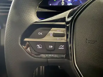 Photo 15 Peugeot 308  Hybrid 145 e-DCS6