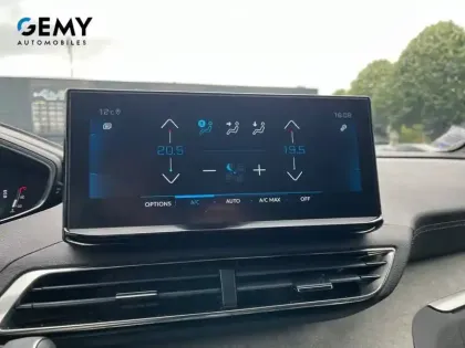 Photo 21 Peugeot 3008  Hybrid 136 e-DCS6