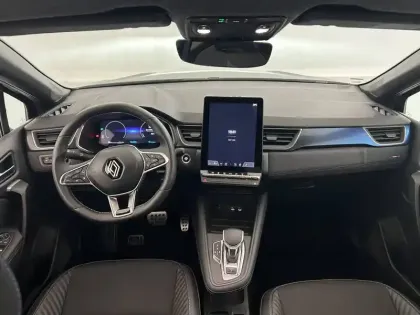 Photo 37 Renault Captur  E-Tech full hybrid 145 ch