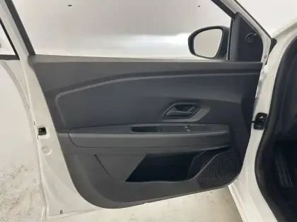 Photo 19 Dacia Sandero  SCe 65 - 22