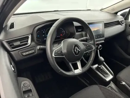 Photo 9 Renault Clio  E-Tech full hybrid 145
