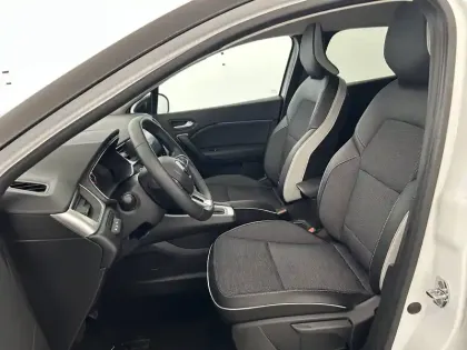Photo 8 Renault Captur  E-Tech 145 - 21