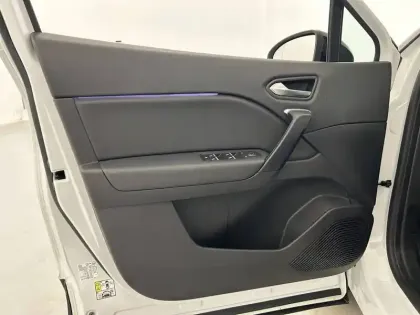 Photo 10 Renault Captur  E-Tech 145 - 21