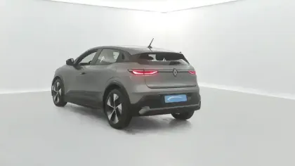 Photo 16 Renault Megane  E-Tech EV60 220 ch super charge