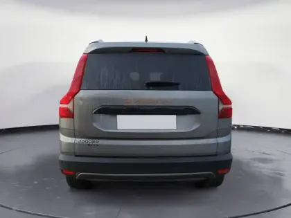 Photo 3 Dacia Jogger  Hybrid 140 7 places GSR2