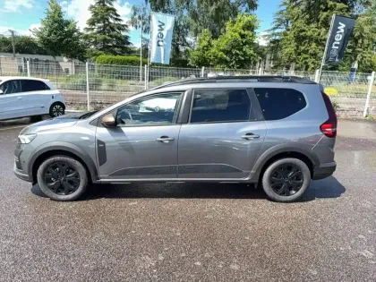 Photo 15 Dacia Jogger  Hybrid 140 7 places GSR2
