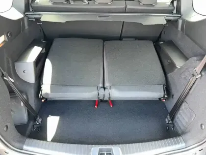 Photo 31 Dacia Jogger  Hybrid 140 7 places GSR2