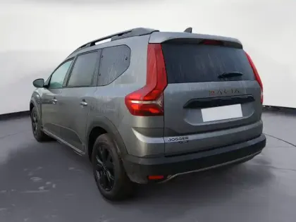 Photo 2 Dacia Jogger  Hybrid 140 7 places GSR2