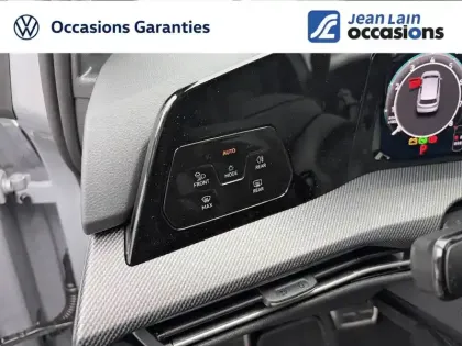 Photo 17 Volkswagen Golf  1.5 eTSI EVO2 150 DSG7