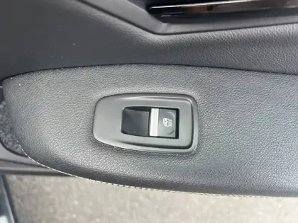 Photo 16 Renault Megane  E-Tech EV60 220 ch optimum charge
