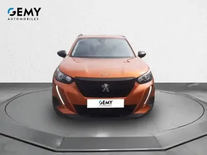 Photo 1 Peugeot 2008  PureTech 130 S&S EAT8