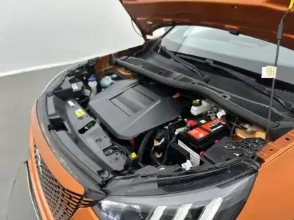 Photo 34 Peugeot 2008  Electrique 136 ch