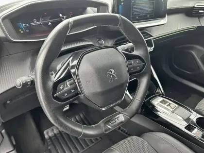 Photo 28 Peugeot 2008  Electrique 136 ch