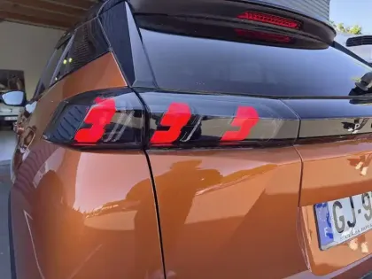 Photo 16 Peugeot 2008  Electrique 136 ch