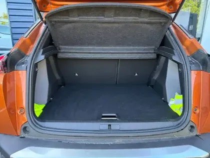 Photo 5 Peugeot 2008  Electrique 136 ch