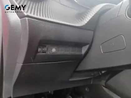 Photo 31 Peugeot 2008  BlueHDi 110 S&S BVM6