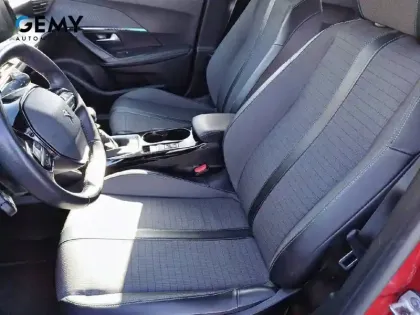 Photo 8 Peugeot 2008  BlueHDi 110 S&S BVM6