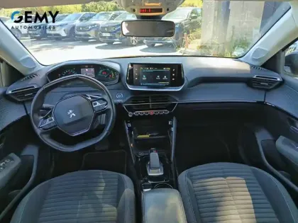 Photo 7 Peugeot 208  Electrique 50 kWh 136ch