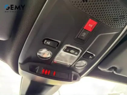 Photo 15 Peugeot 2008  100 S&S BVM6