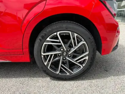 Photo 19 Hyundai Kona  1.0 T-GDi 120 Hybrid 48V