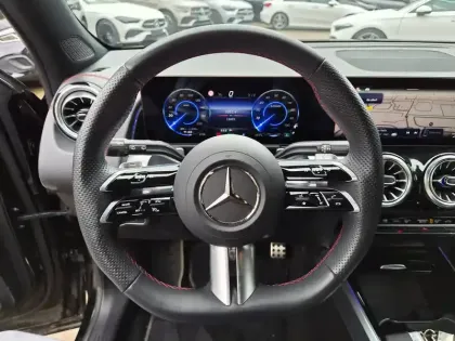 Photo 15 Mercedes Classe B EQB 250+