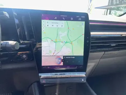Photo 35 Renault Rafale  E-Tech full hybrid 200 ch